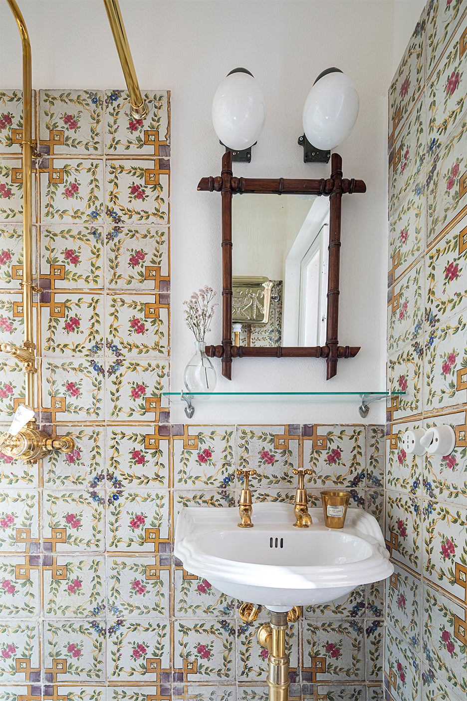 Bathroom with floral tiles
