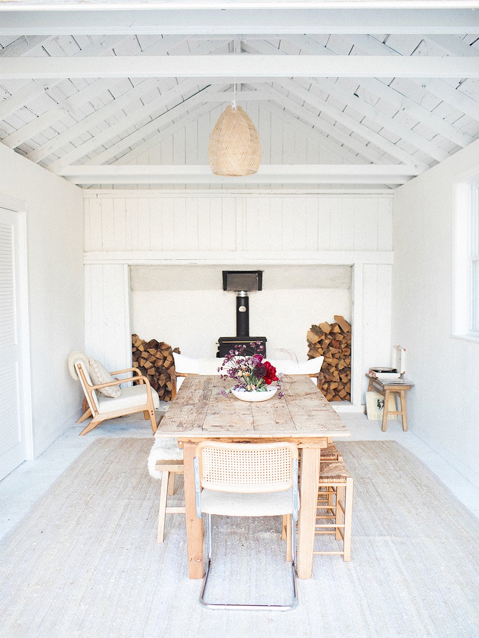 white dining room shed