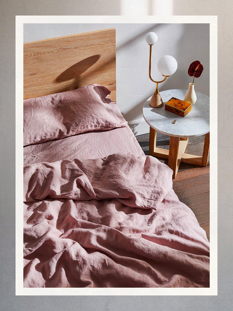 Best sheet sets - pink linen bedding