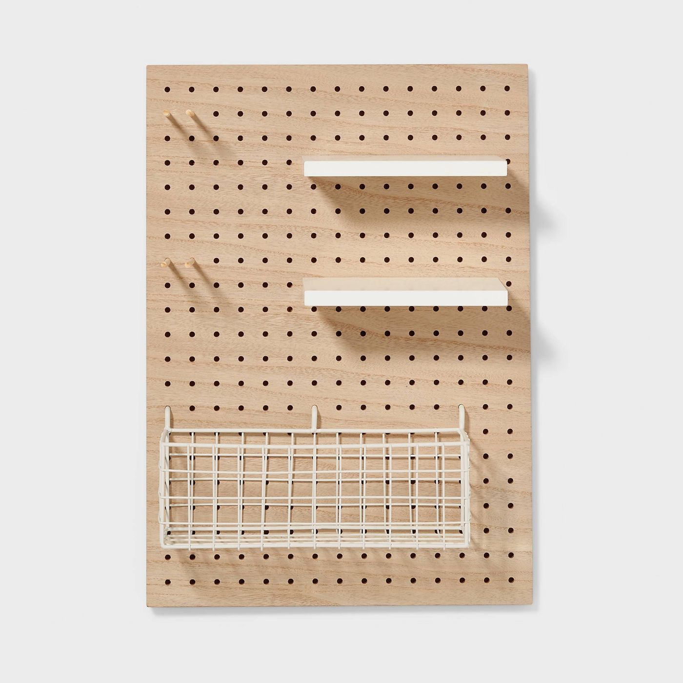 A Momentous Back-to-School Calls for a Cool Pegboard Organizer—And 19 More Finds