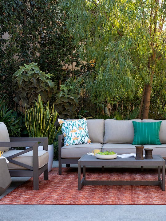 The Seasonless Accessory That 54% of People Want in Their Backyards
