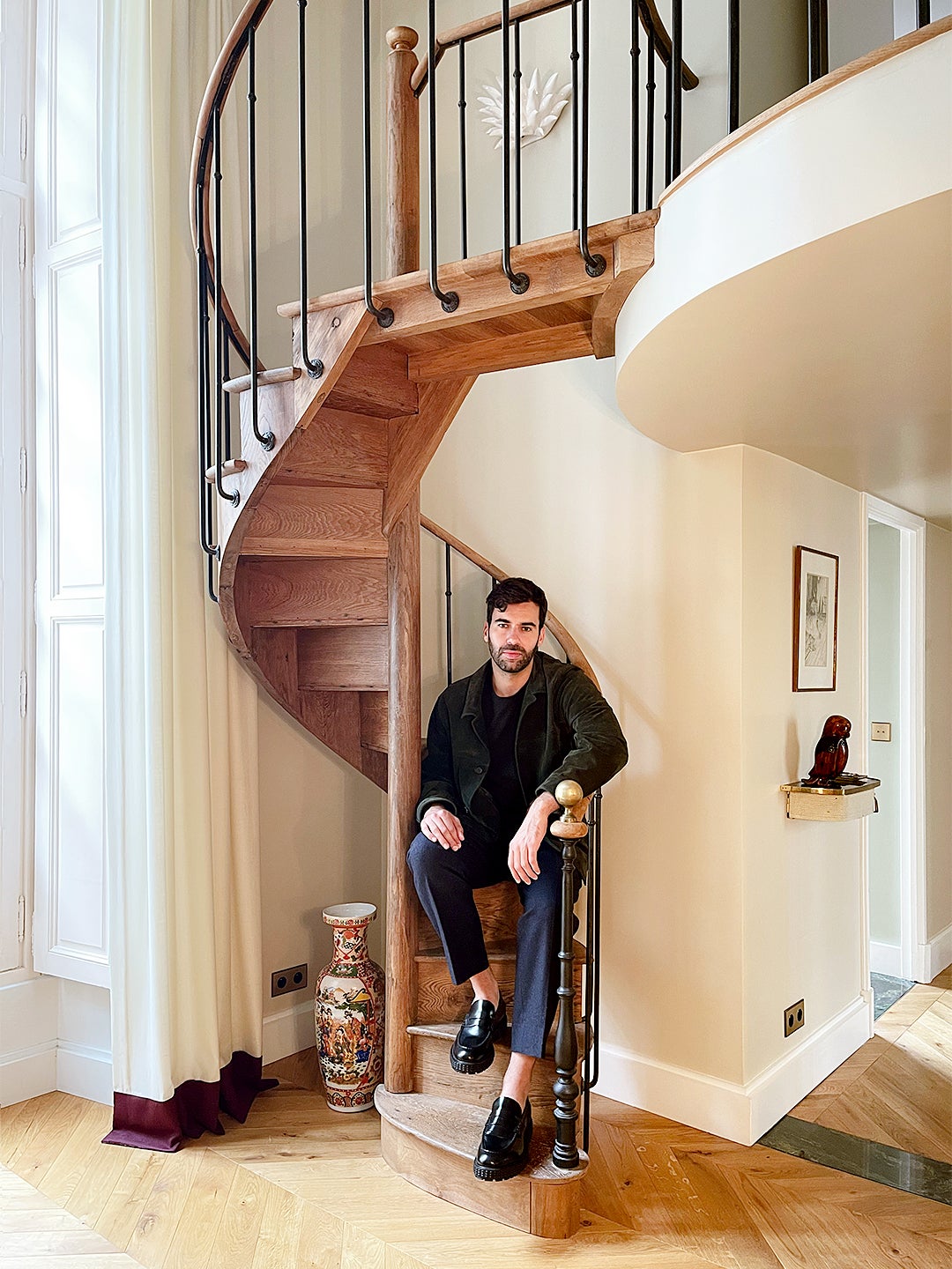 This Designer Imagined His 500-Square-Foot Paris as an Apartment Movie Set