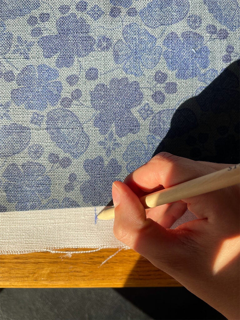 making pencil park on fabric