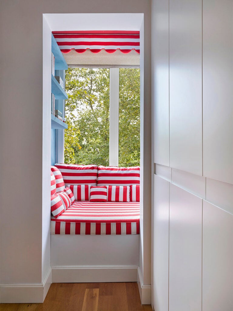 A Former Color Skeptic Now Has an Emerald Sofa and a Red-Striped Reading Nook
