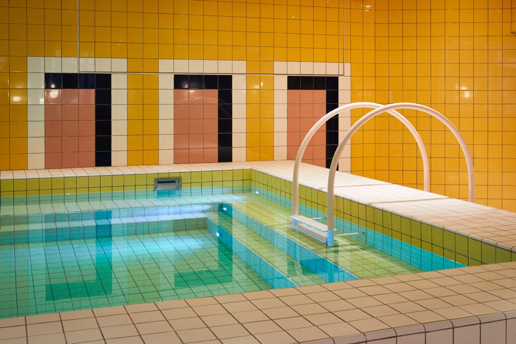 3 Bathroom DIY Ideas to Steal From This Hotel’s Pastel Roman Baths