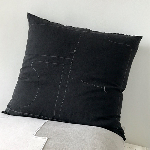 BELGIAN LINEN FANT TOTUM FLOOR PILLOW