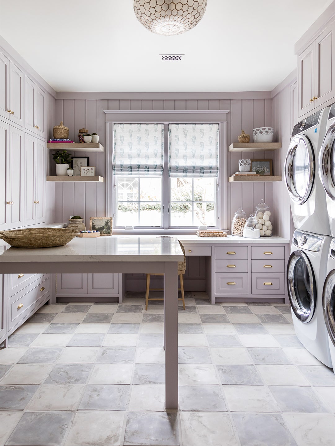 Surprise! This Lavender Laundry Room Is the Kids’ Favorite Hangout