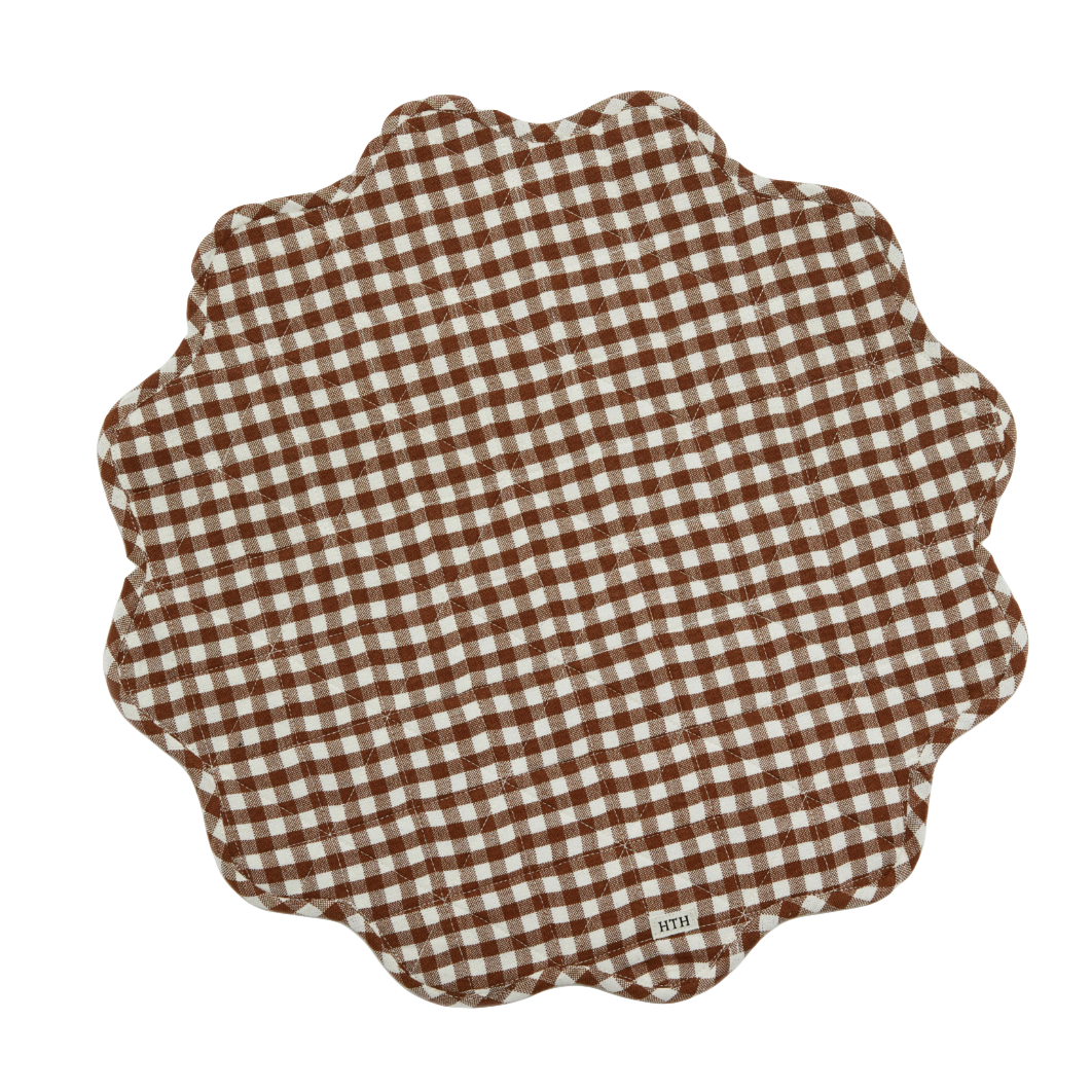 Heather Taylor Home scalloped placemat