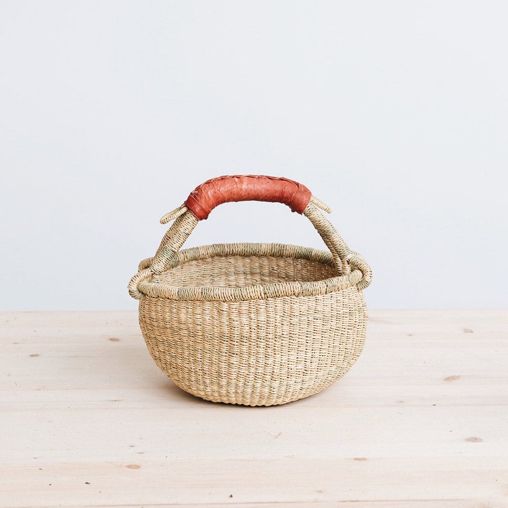 basket with woven handle