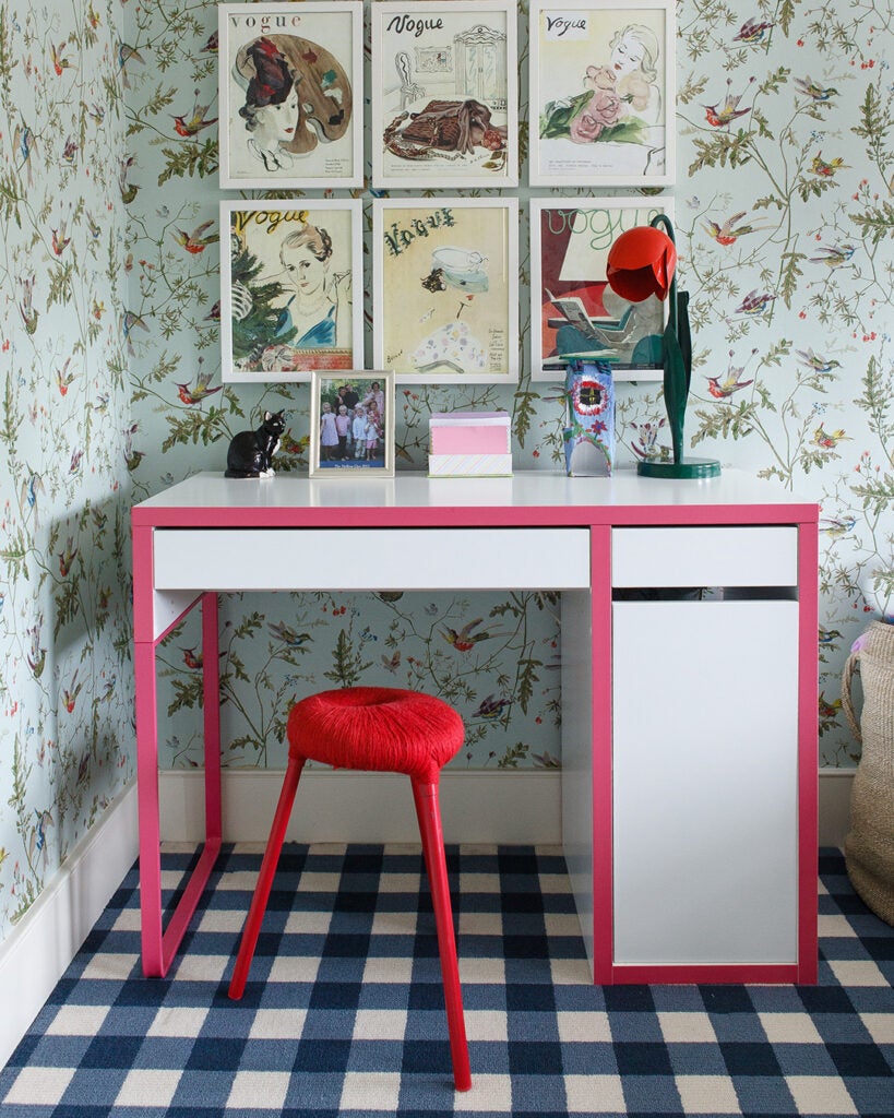 simple white desk with hot pink painted trim