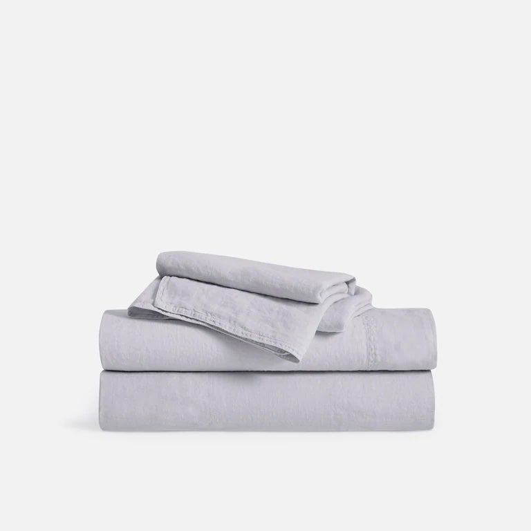 The Impossibly Soft Linen Sheets We Love Are 20% Off at Brooklinen This Week