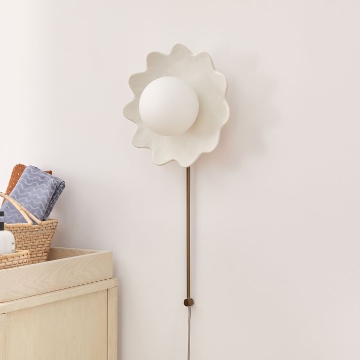 flower shaped sconce