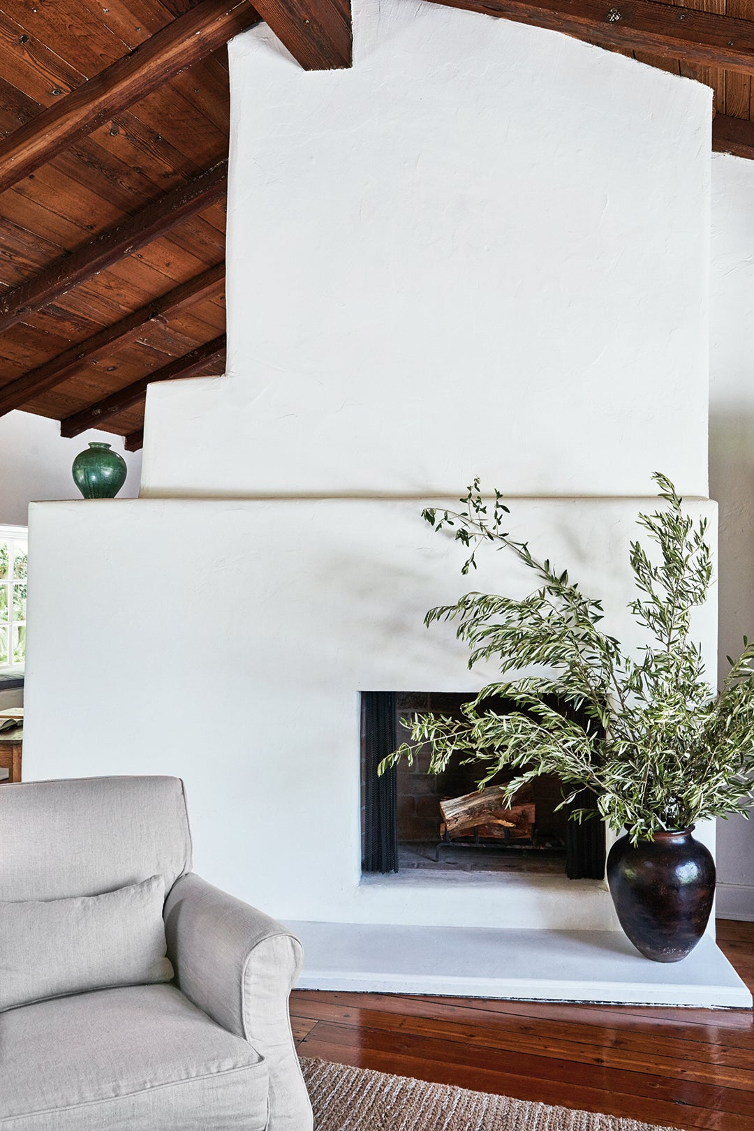 Tour a Mid-Century Hacienda Filled with Modern Charm
