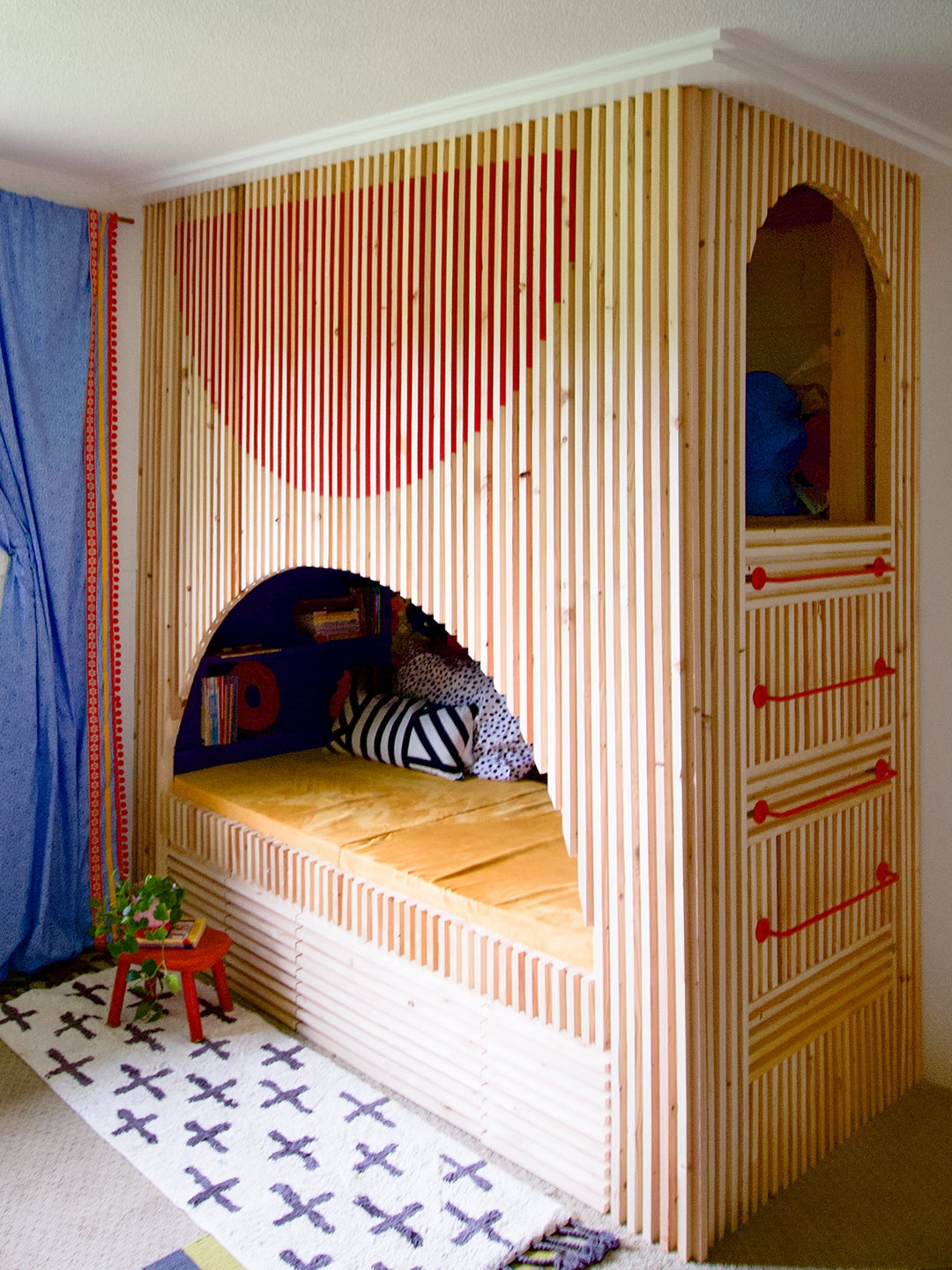 arched, slatted built-in bunk beds