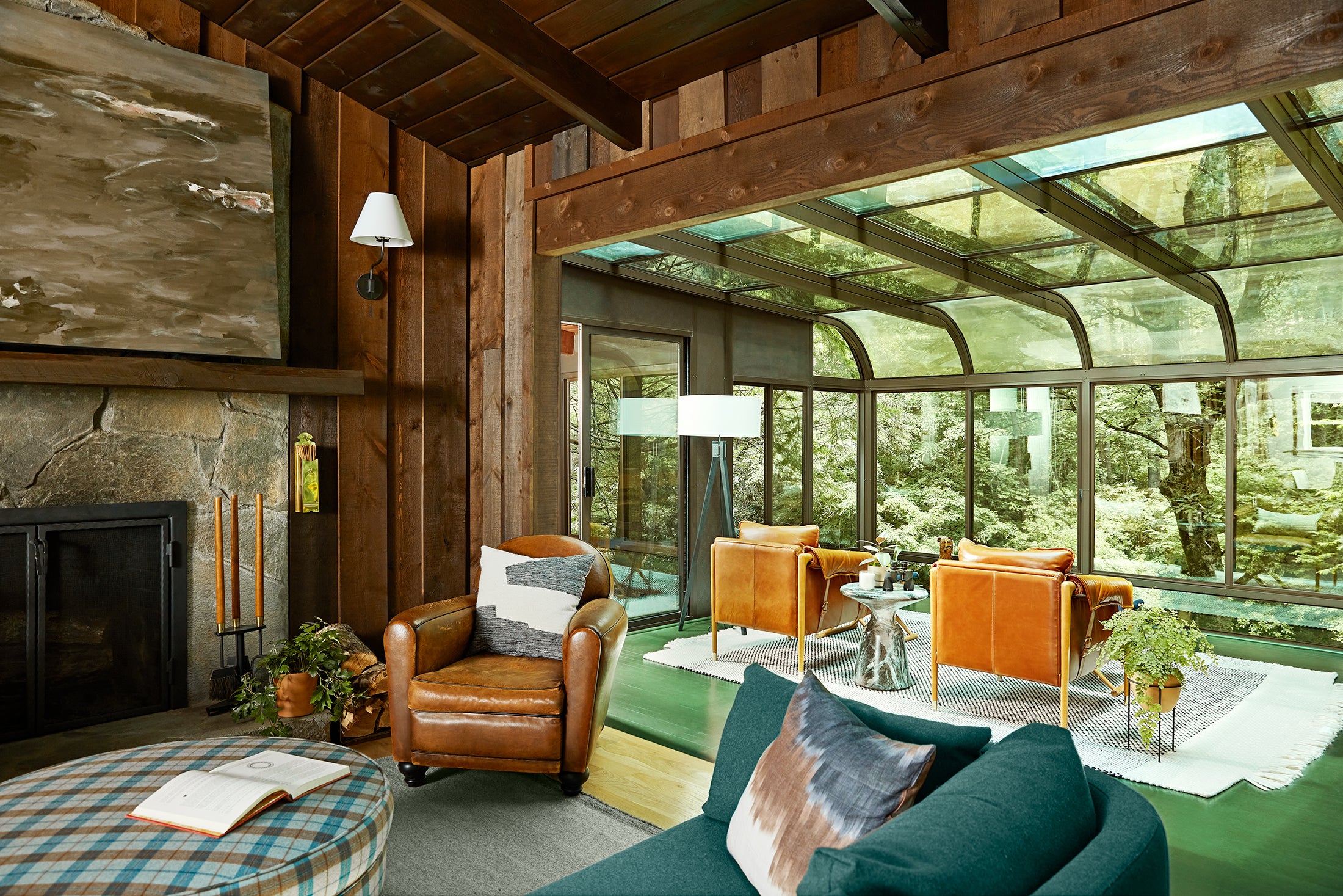 Color Complements All the Wood Details in This ’70s Home Turned Modern Cabin