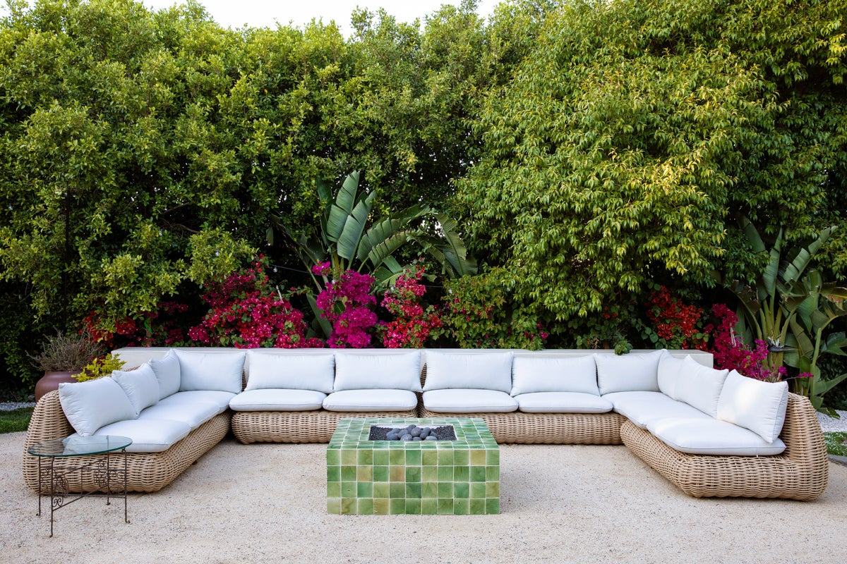 5 Firepit Ideas, From a Kit to Zellige Tile, That Will Rival Your Neighbors’ Backyards