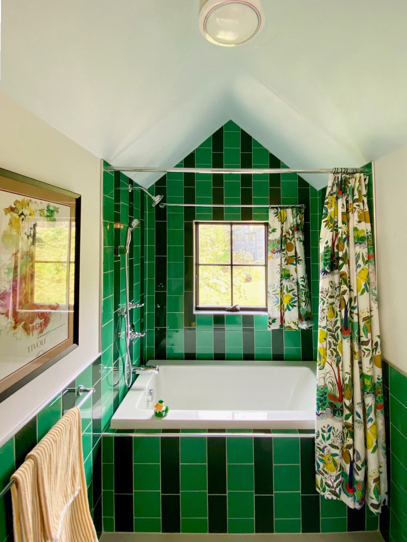 This Oregon Home Reinvents Rustic With Green Tile Stripes and Allover Rainbow Plaid