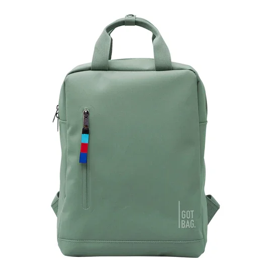I Found a Grown-Up Backpack That’s Up for Subway Commutes and School Bus Rides Alike