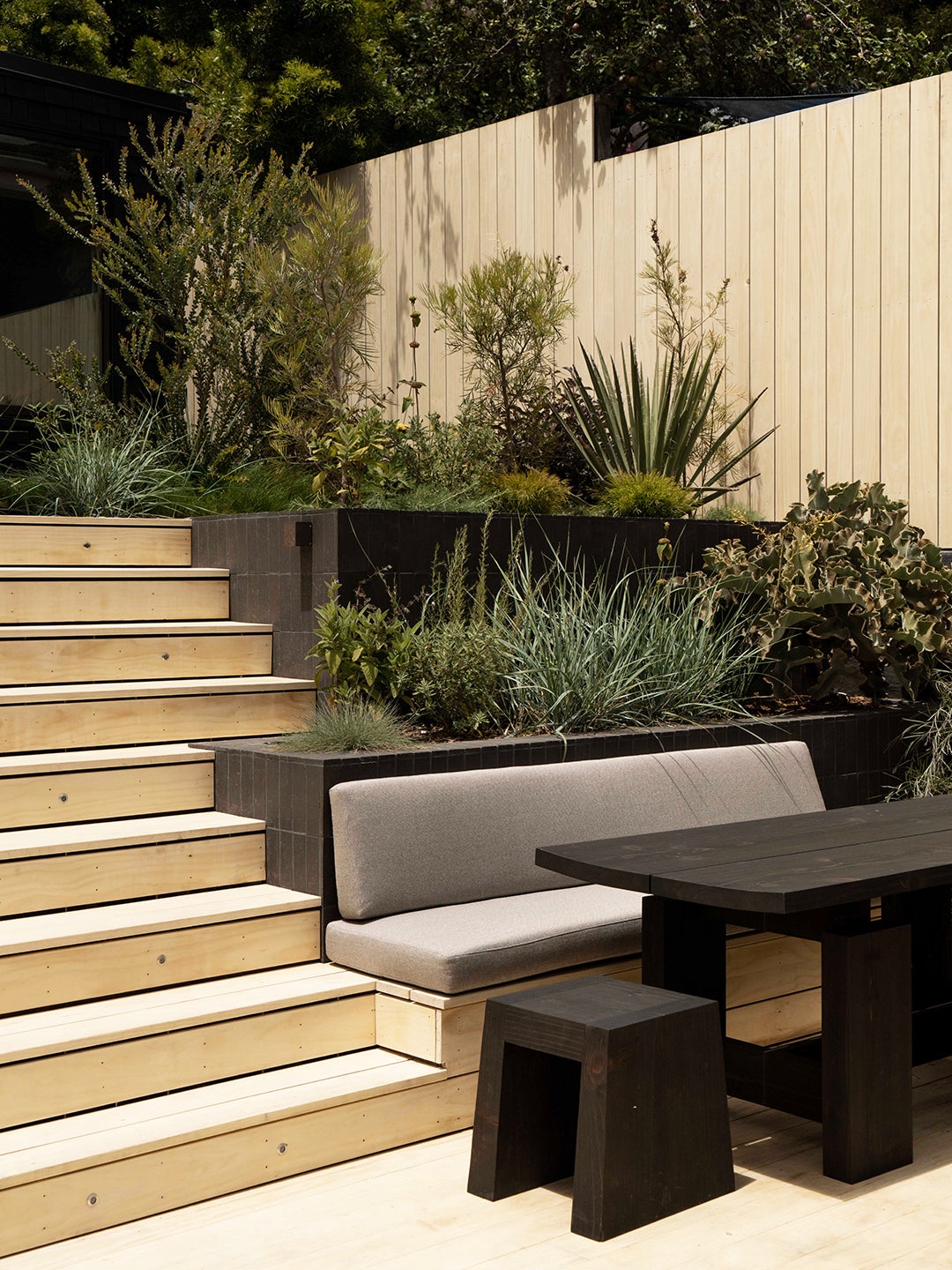 How to Maximize a Hilly San Francisco Backyard: A Winding Wood Staircase