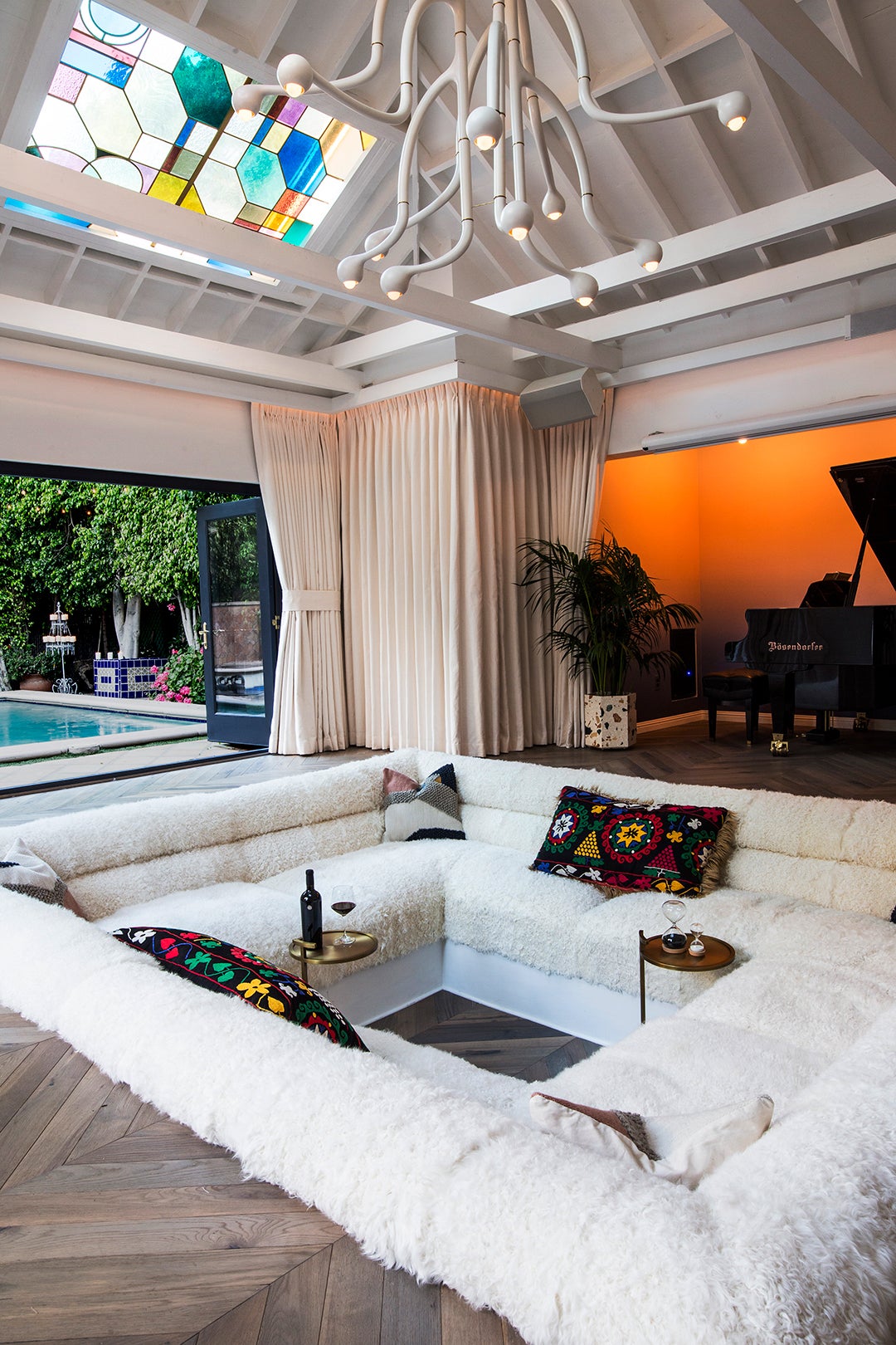 The Sunken Sofa in This 8-in-1 Pool House Rightfully Earned the Name “Cuddle Puddle”