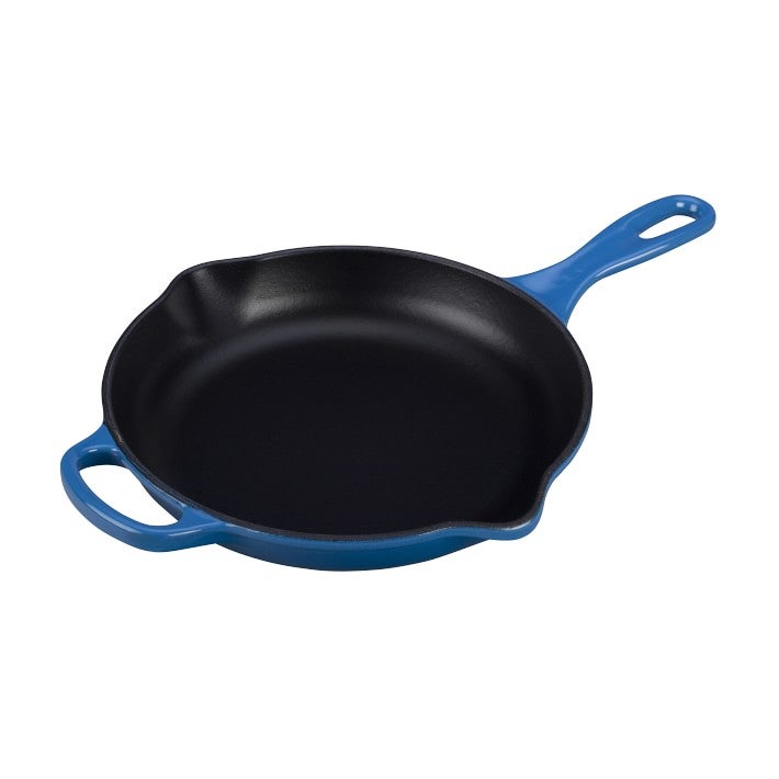 blue pan