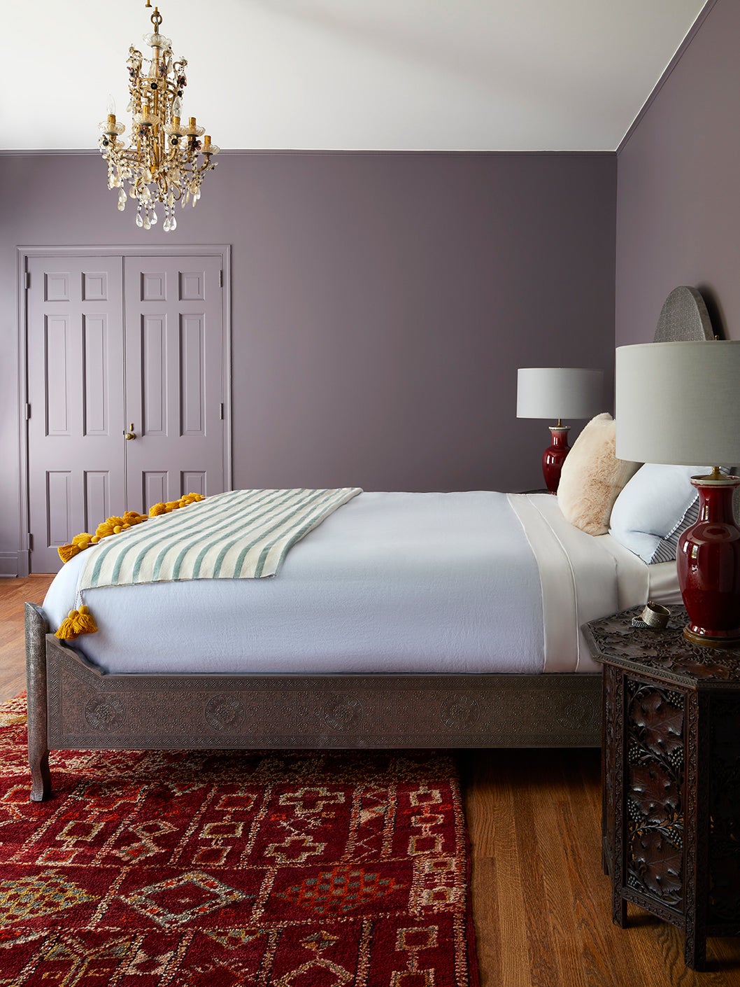 lilac bedroom