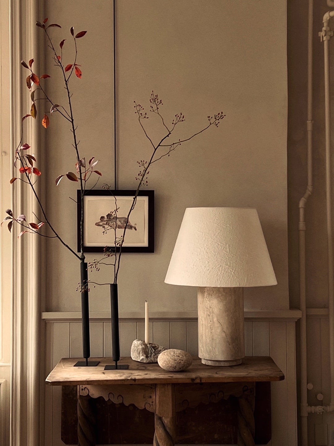 branches on console table