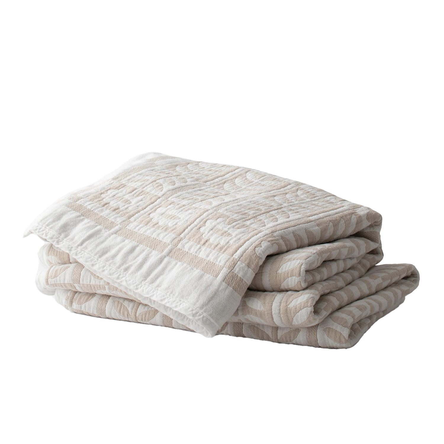 The 18 Best Quilts, Because Life Is Too Short for a White Duvet domino