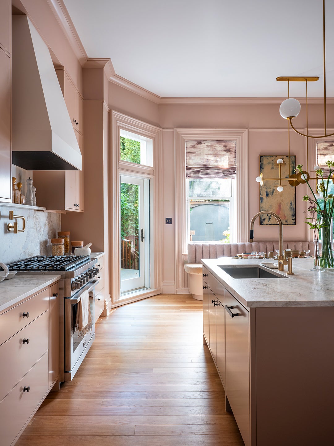 12 Pink Kitchen Cupboard Concepts