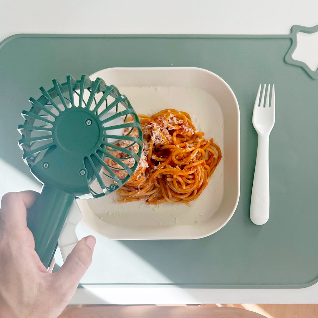 mini fan cooling off spaghetti