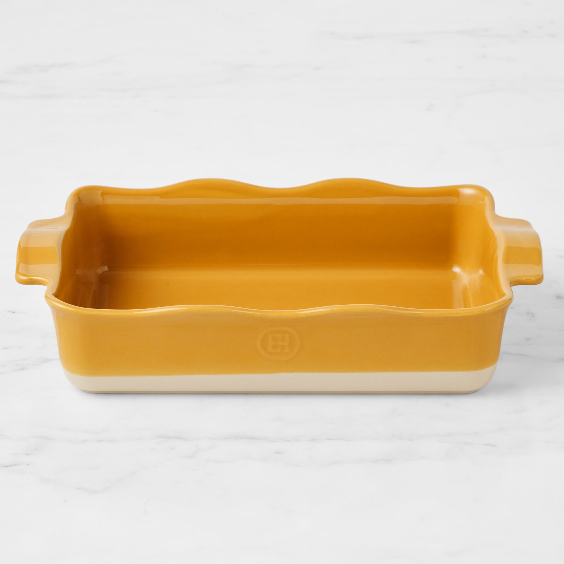 Editor-Approved Super Bowl Serveware, None of Which Is Shaped Like a Football