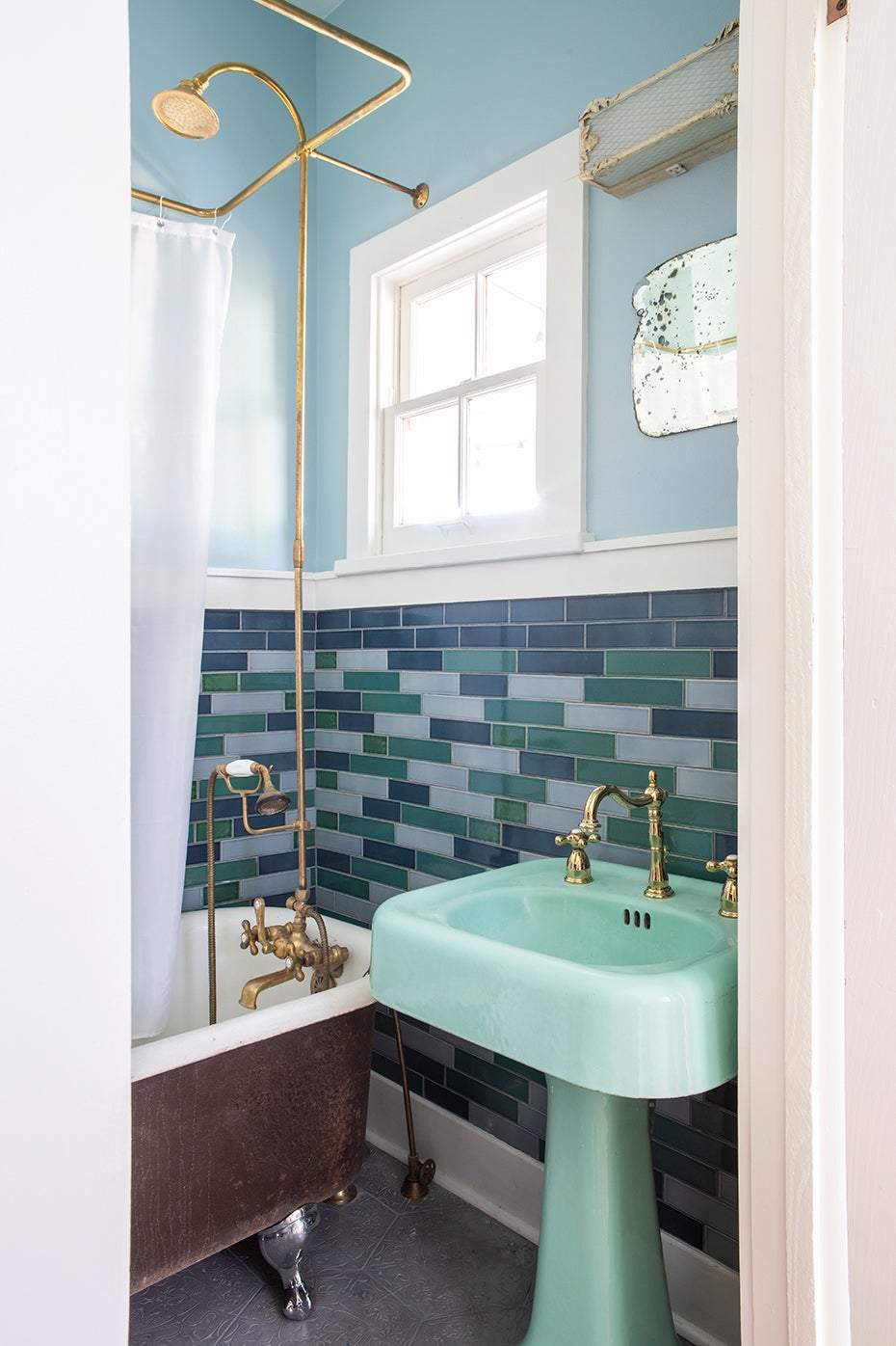 Kohler Is Bringing Back 2 Archived Colors—And You Can Pick Which Ones