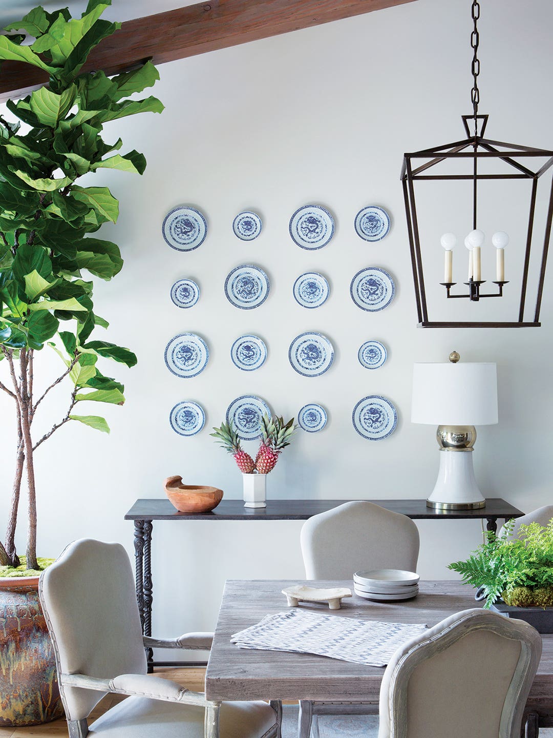 Gallery Walls Are Cool, But Do You Have a Plate Wall?