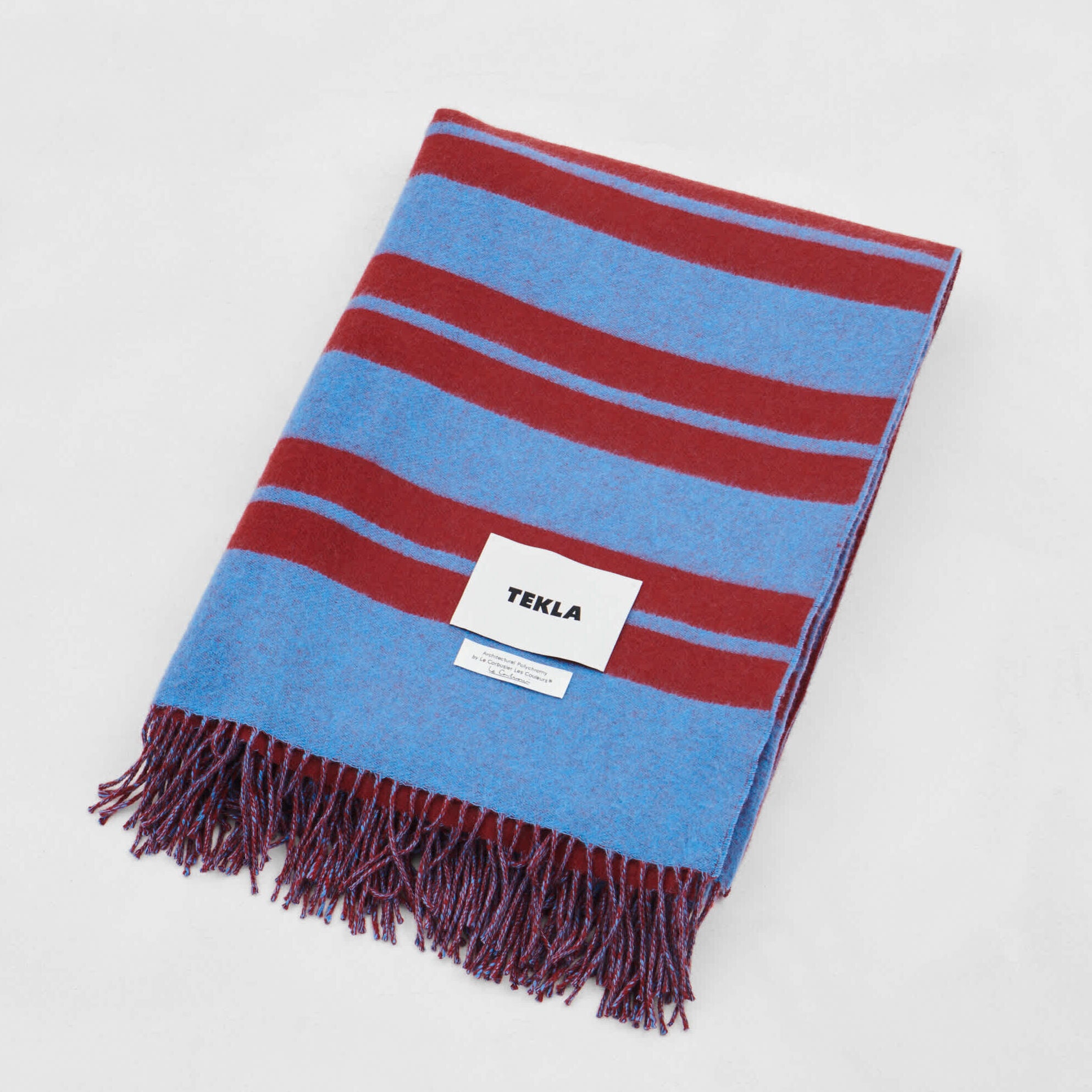 This Le Corbusier–Inspired Blanket Could Single-Handedly Tie Together My Apartment