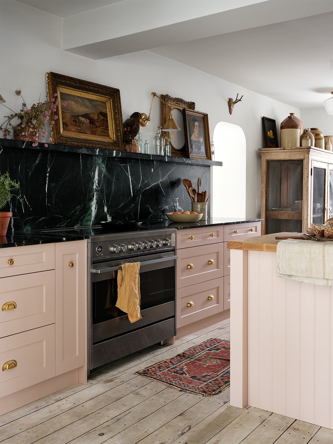 A Vintage Pie Cabinet Replaced All the Uppers in This Canadian Kitchen