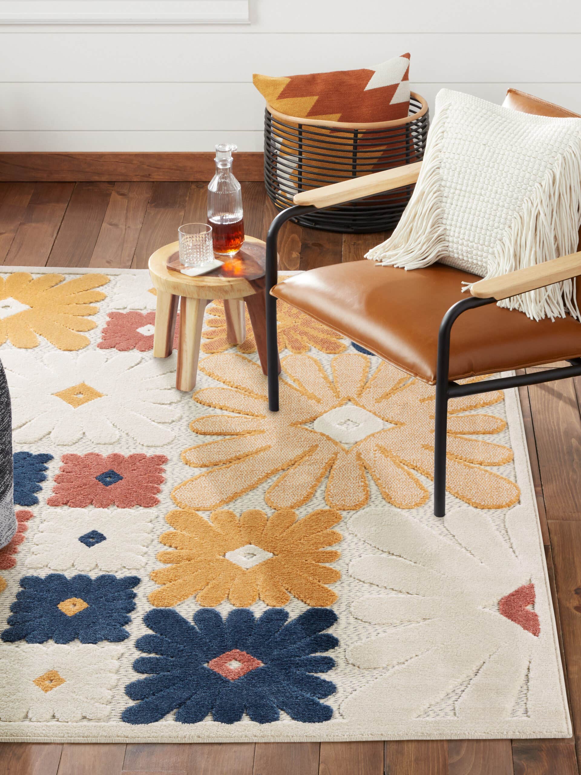 Miranda Lambert Just Dropped a Summer Rug That Takes Her to Her Happy Place