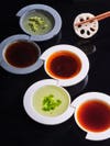 connected sauce dishes
