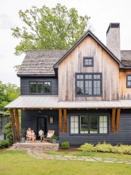 The Modern Farmhouse Exterior Is Embracing A New Look Domino The Modern Farmhouse Exterior Is Embracing A New Look Domino