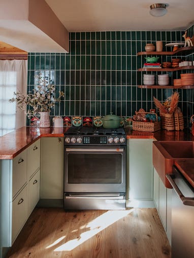 This Cali Kitchen Found Old-World Charm in Copper Countertops
