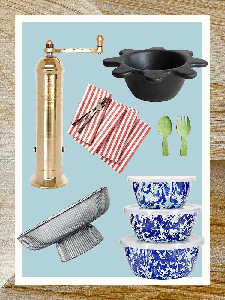 Amazon kitchen decor product collage.