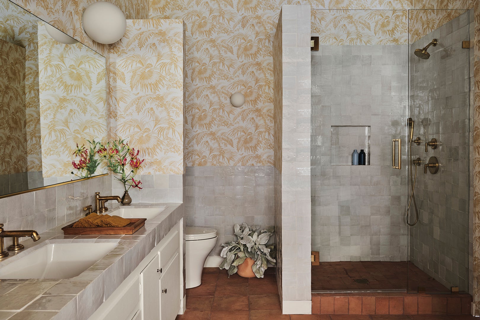 tile and wallpaper bathroom