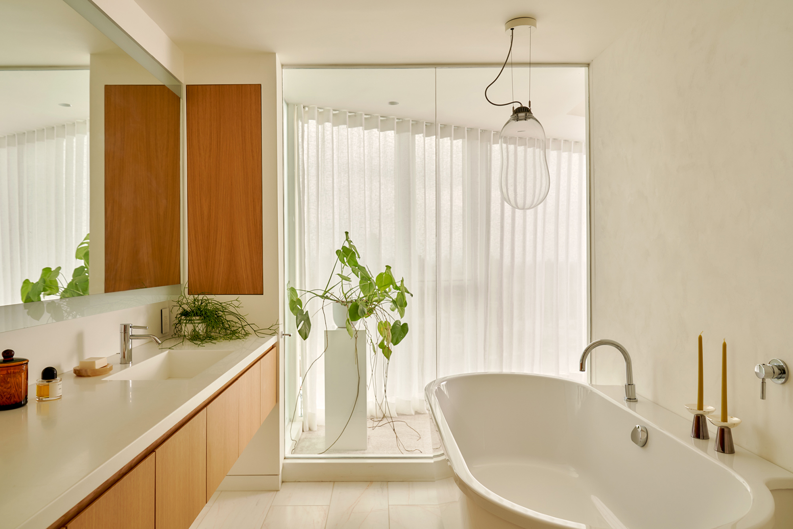 Curated visual reference: Picture Idea: How Empty Nesters Reimagined Their Sleek Brooklyn Apartment
