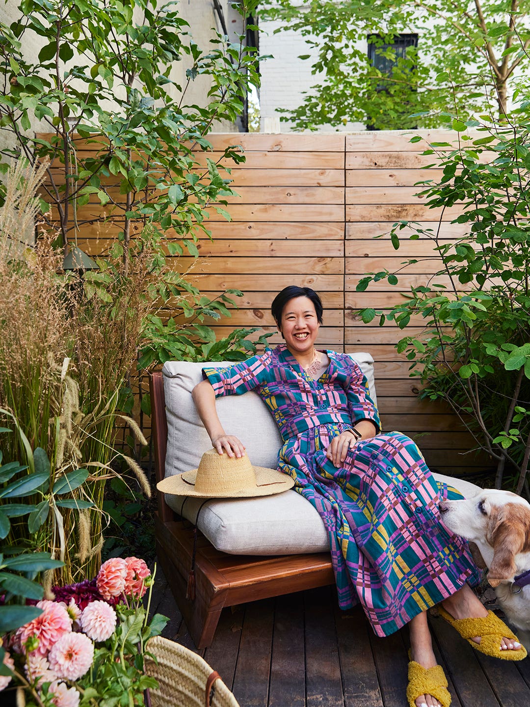This Brownstone’s Backyard Welcomes Year-Round Foliage and Hides the Compost Bin