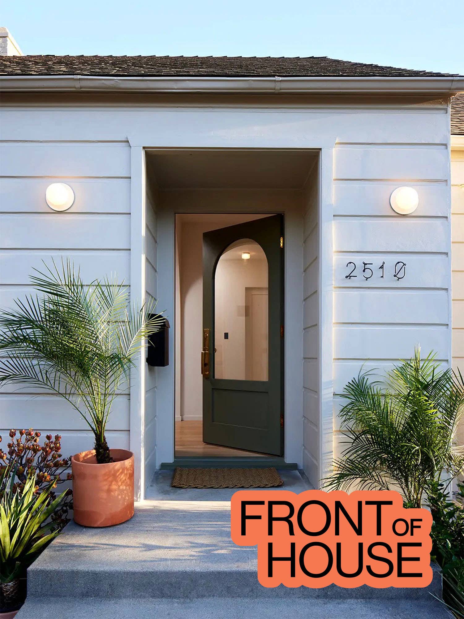 9 House Numbers That Are So Cute Even Your FedEx Person Will Be Impressed