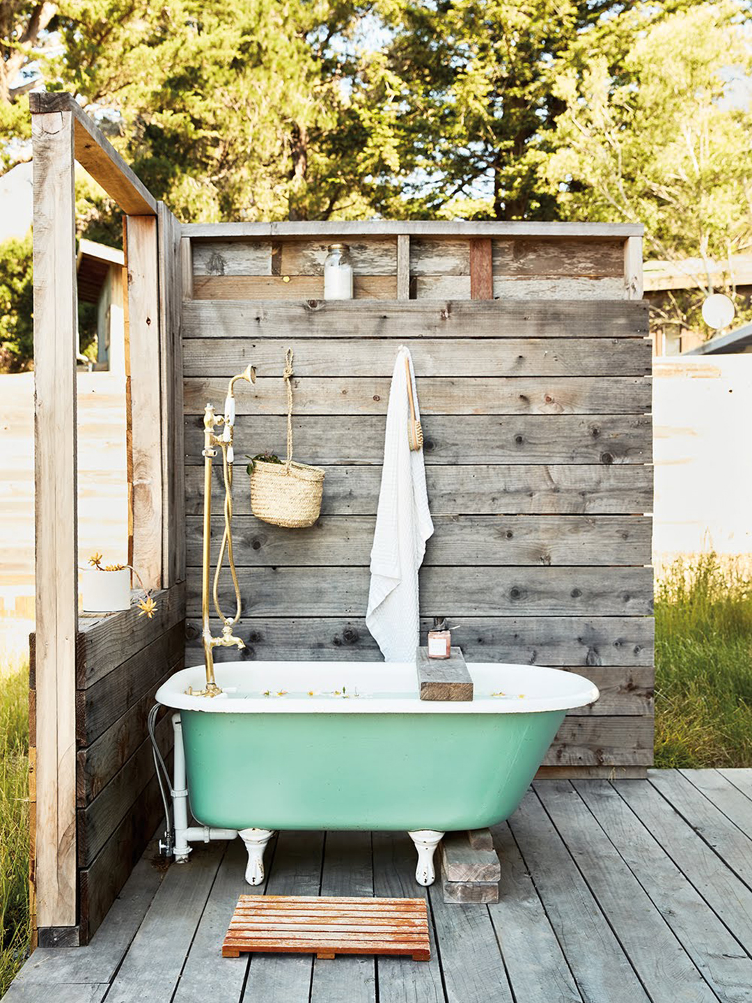 clawfoot tub on deck