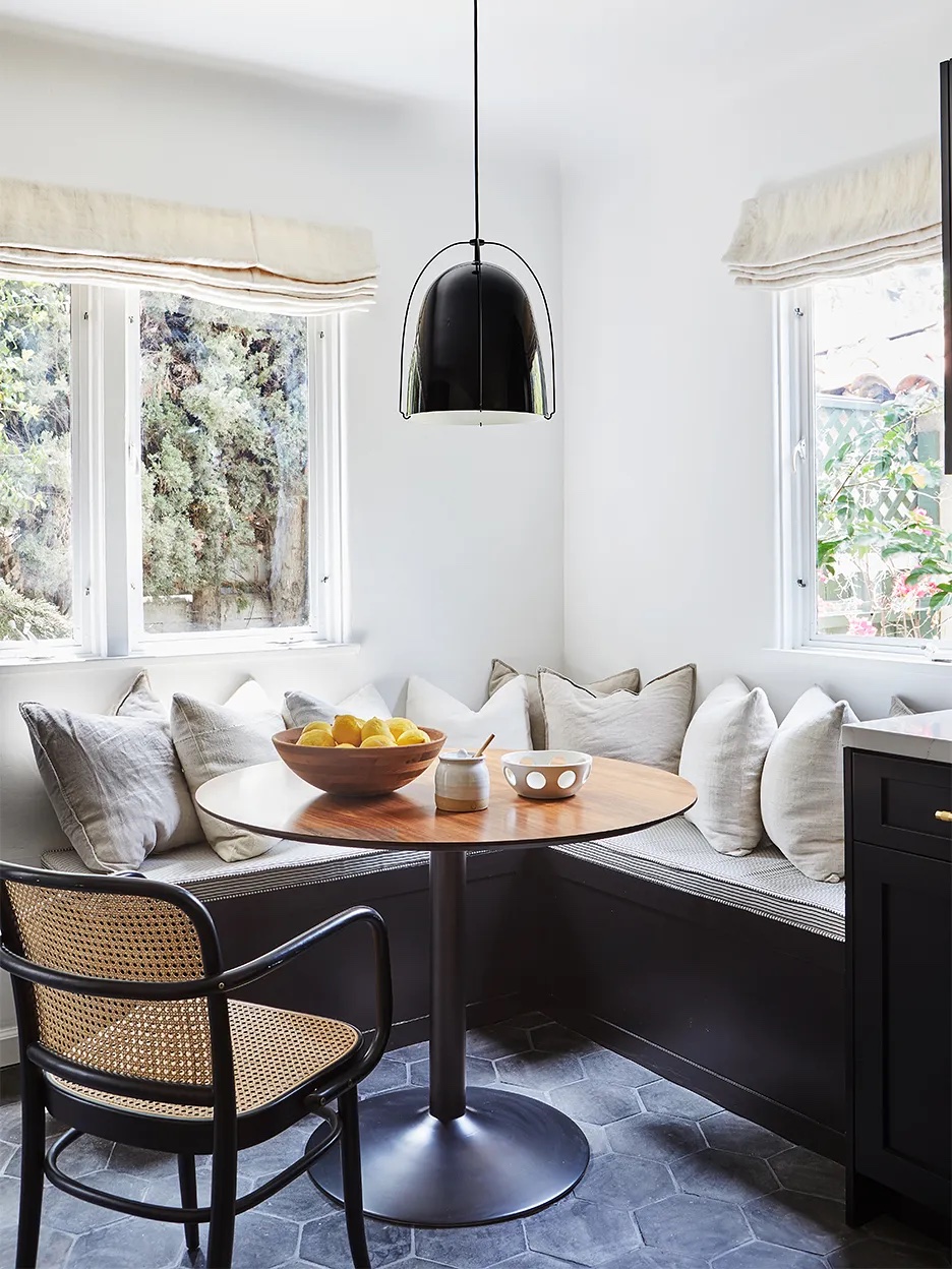 modern breakfst nook