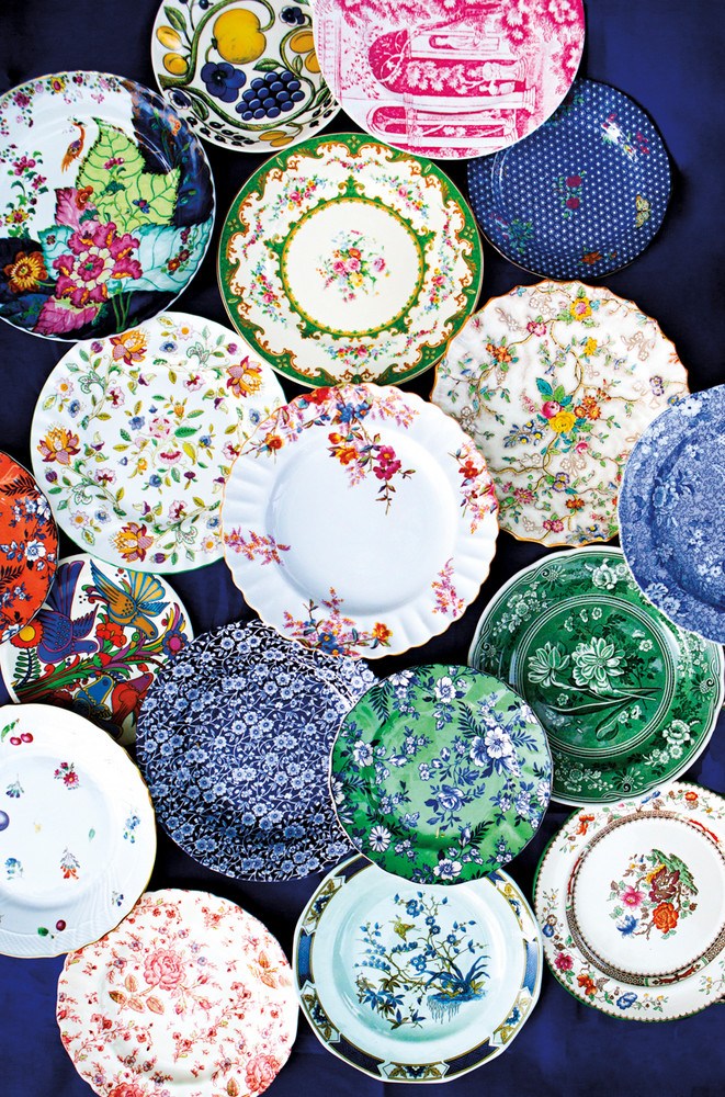 The Replacements Offer 425,000 Table Top Patterns | Domino