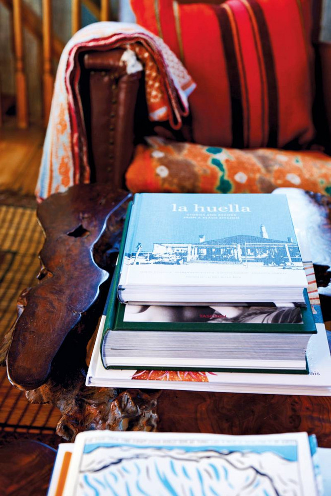 Blue and Red Vignette