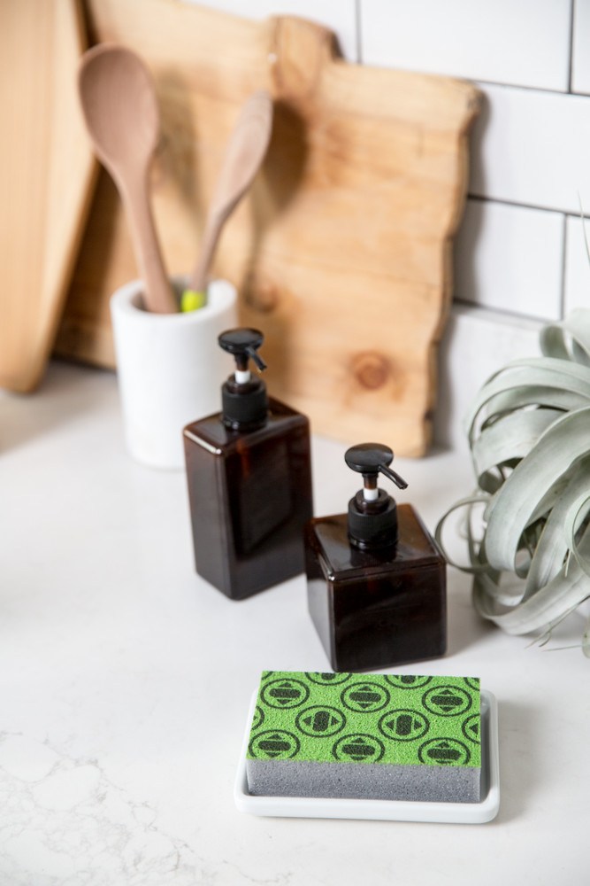 New Skura Sponge Subscription Will Revolutionize Cleaning