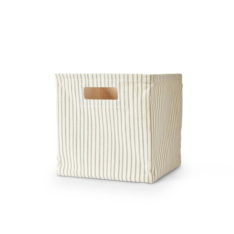 Striped storage cube